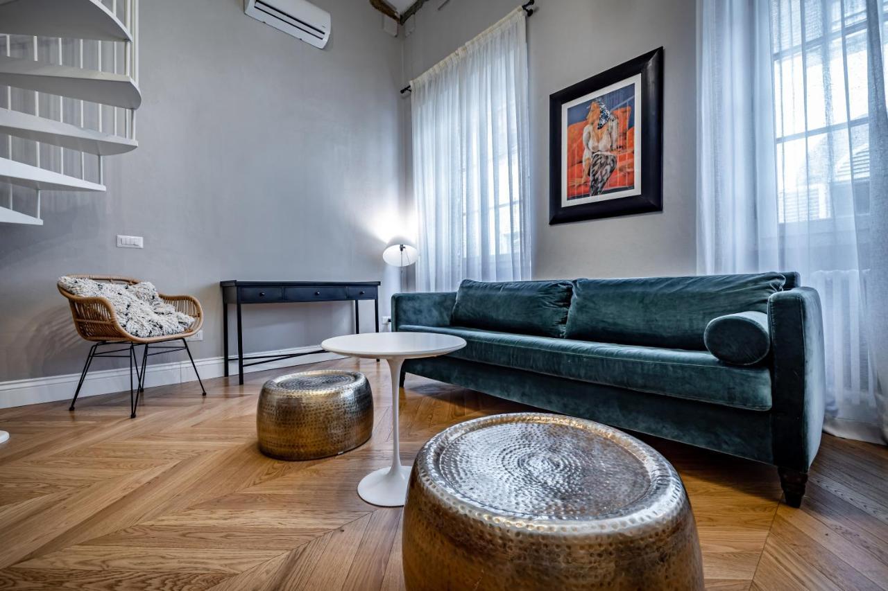 Hs4U Ricasoli Luxury Apartment Near Duomo N. 3 ฟลอเรนซ์ ภายนอก รูปภาพ