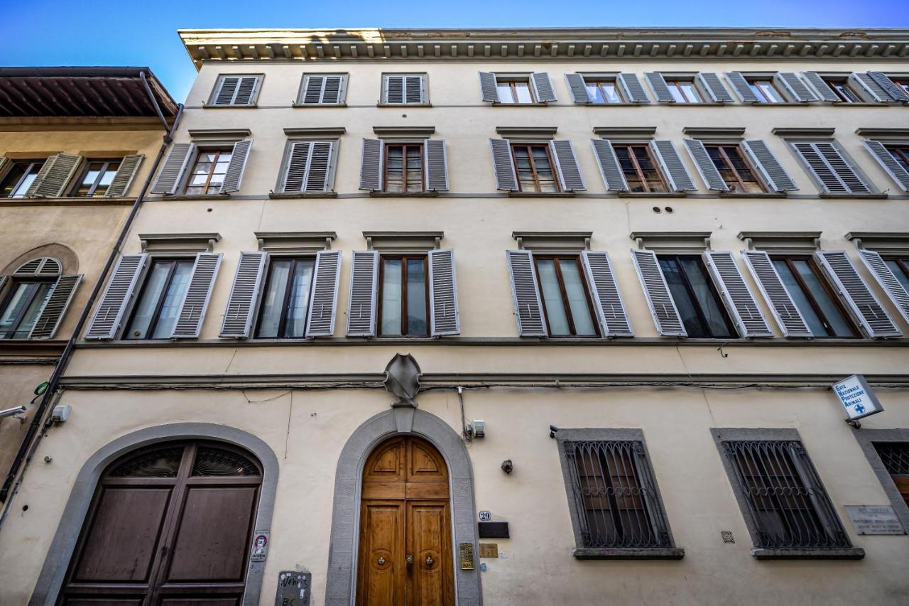 Hs4U Ricasoli Luxury Apartment Near Duomo N. 3 ฟลอเรนซ์ ภายนอก รูปภาพ
