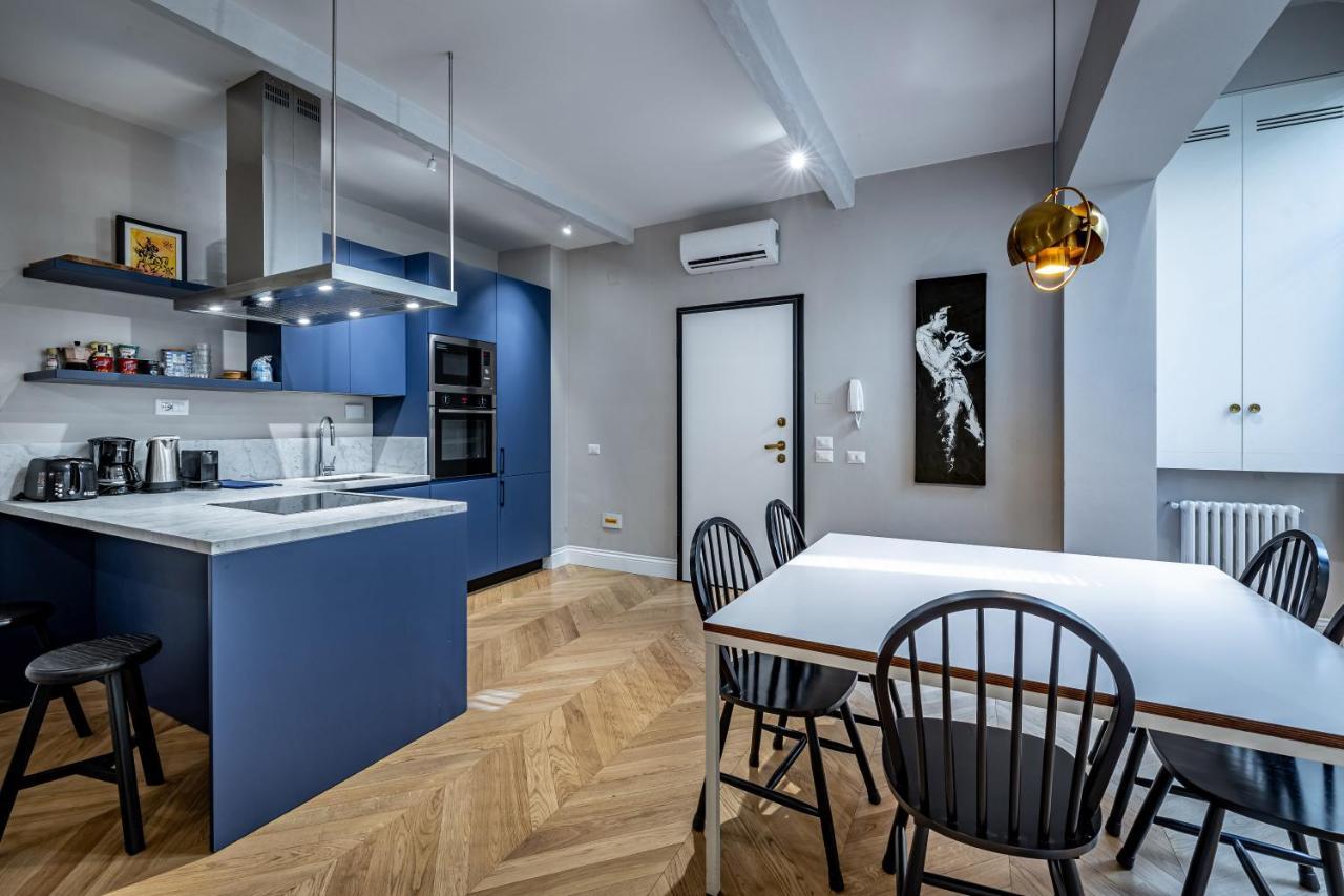 Hs4U Ricasoli Luxury Apartment Near Duomo N. 3 ฟลอเรนซ์ ภายนอก รูปภาพ
